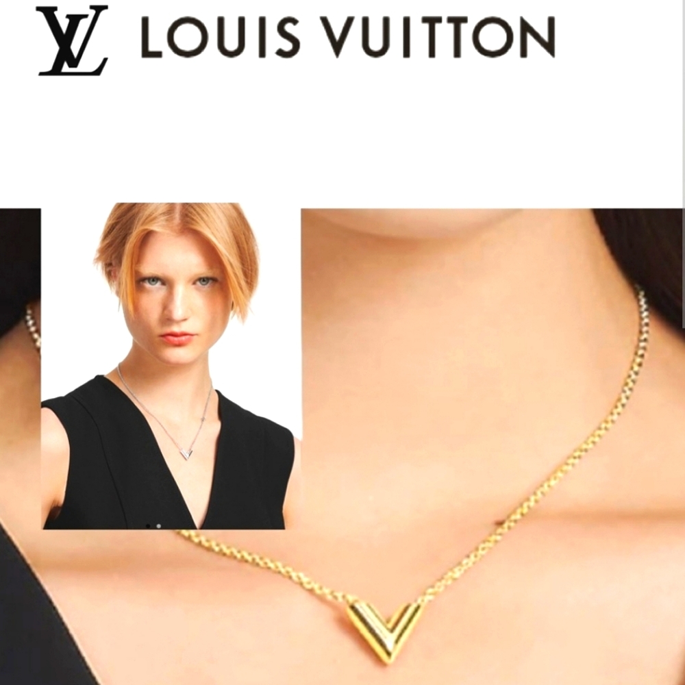 LV Essential V Necklace